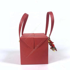 Custom Christmas Red Gift Candy Apple Fruit Packaging Paper Box with Handle For Party Favor Gift Giving