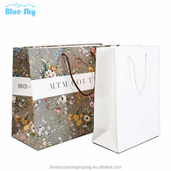 Christmas Gift Paper Handheld Bags with Santa Print - Red & Green Holiday-Themed Packaging Paper Bag with Handles