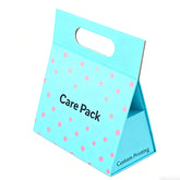 Wholesale Paperboard Collapsible Triangle Folding Hand-held Portable Magnet Closed Shipping Gift Box