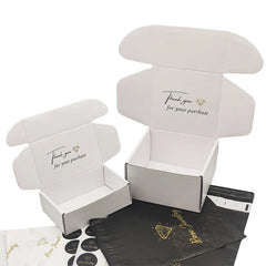 Custom Gold Foil White Corrugated Paper Shipping Lipgloss Package Emballage Carton Mailer Box with Sticker Mailier Pouch Bag