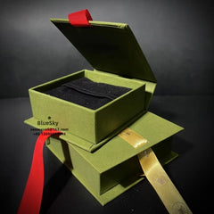 Customized Flip Cover Necklace Box With Handle Wholesale Flip Cover Jewelry Packaging Box