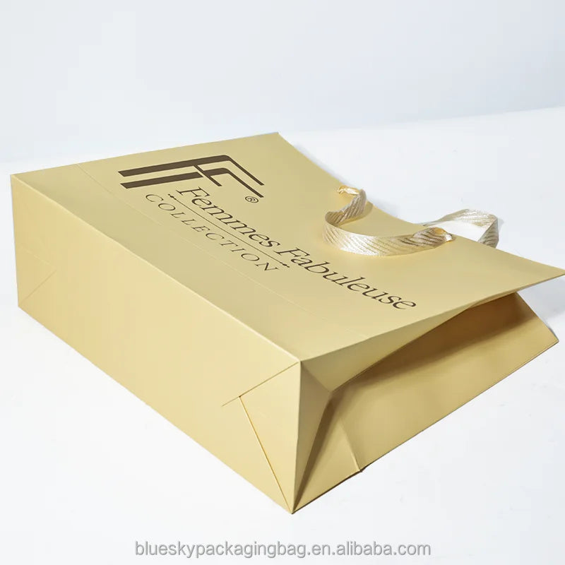 OEM/ODM Customized High Quality Brown Kraft Paper Bags with Elegant Logo Paper Bag for Premium Packaging Collection Tote Bag