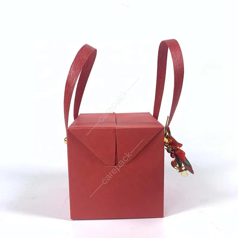 Custom Christmas Red Gift Candy Apple Fruit Packaging Paper Box with Handle For Party Favor Gift Giving