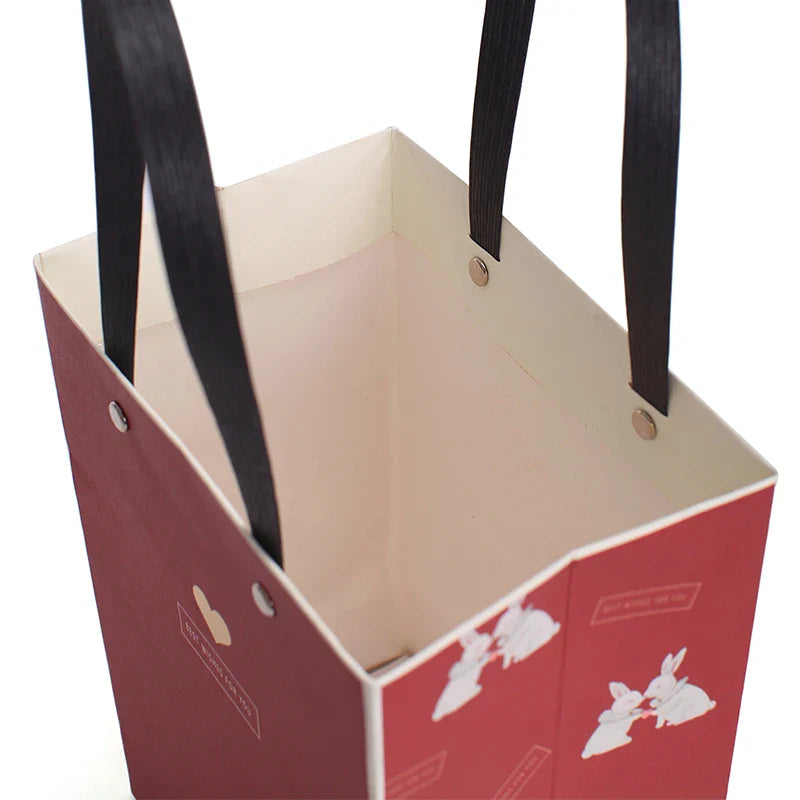 Customized Personalized Designer Promotional Garment Clothes Boutique Paper Packaging Shopping Gift Bags with logo Packaging
