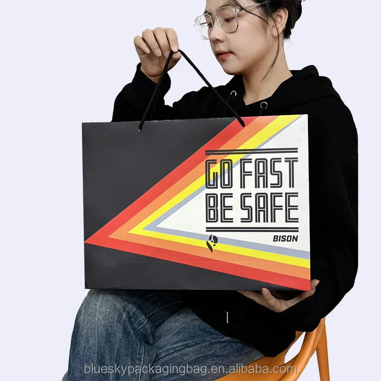 Waterproof Coated Paper Handheld Bags with Reinforced Handles - Durable for Outdoor Events, Food Packaging & Promotions