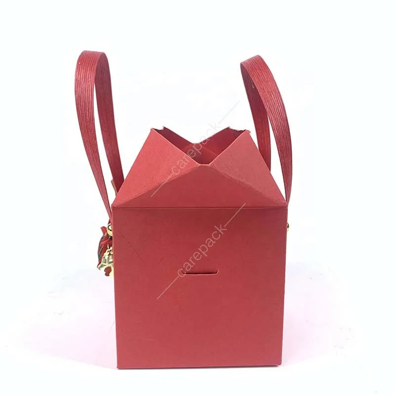 Custom Christmas Red Gift Candy Apple Fruit Packaging Paper Box with Handle For Party Favor Gift Giving