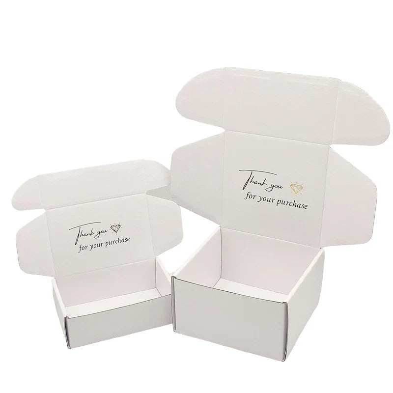 Custom Gold Foil White Corrugated Paper Shipping Lipgloss Package Emballage Carton Mailer Box with Sticker Mailier Pouch Bag