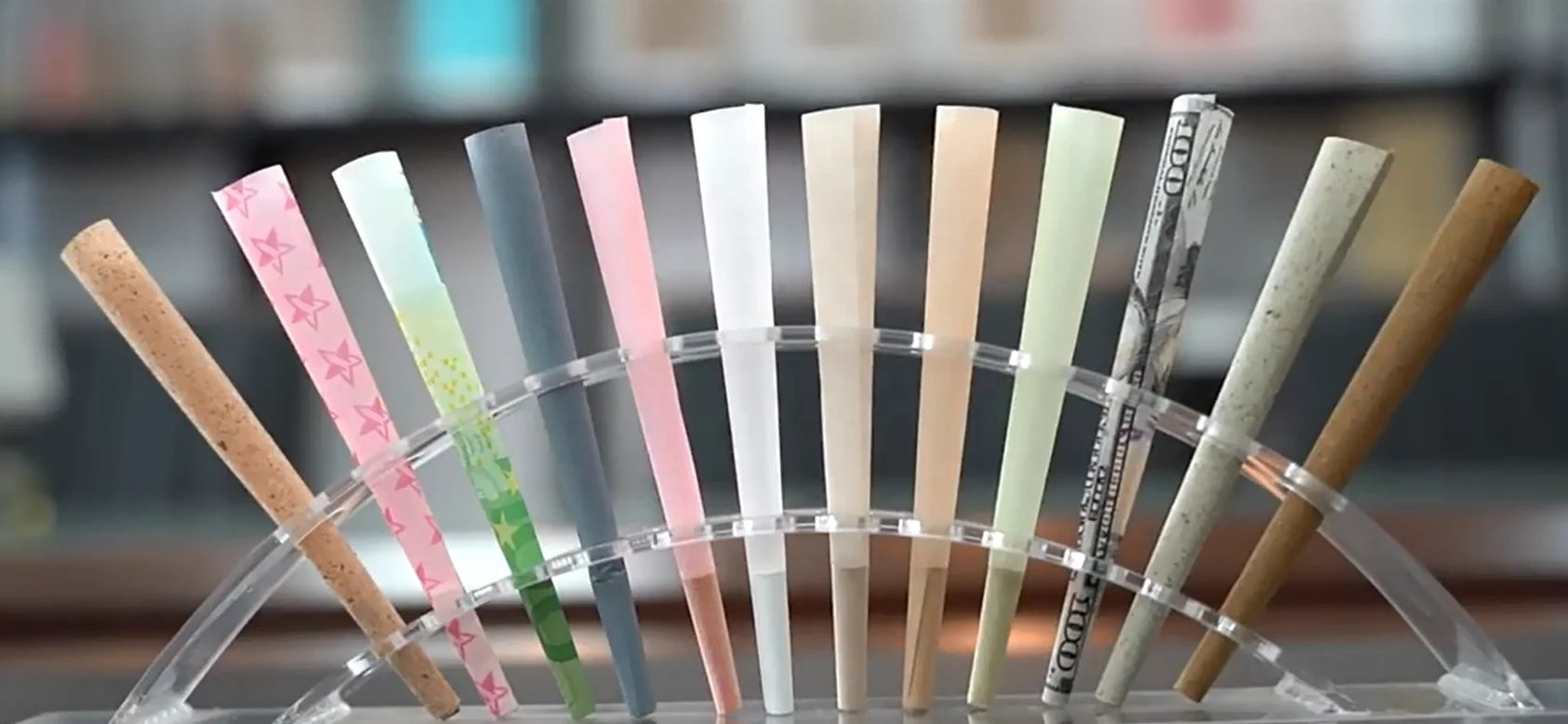 100% Organic Custom Logo Pre 1 1/4 Rolling Smell Child Proof  Natural Brown Raw Papers Cones Rizlas Rolls Wraps with Tips