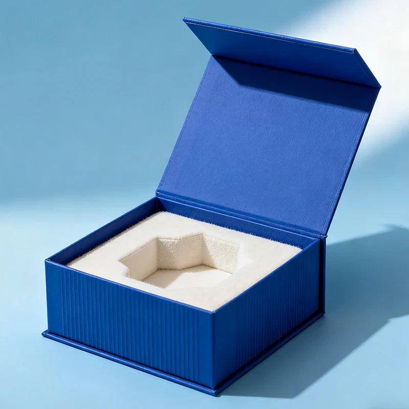 Custom Flap Magnet Closure Flip Top Hard Rigid Paperboard Cardboard Recyclable Packaging Gift Boxes