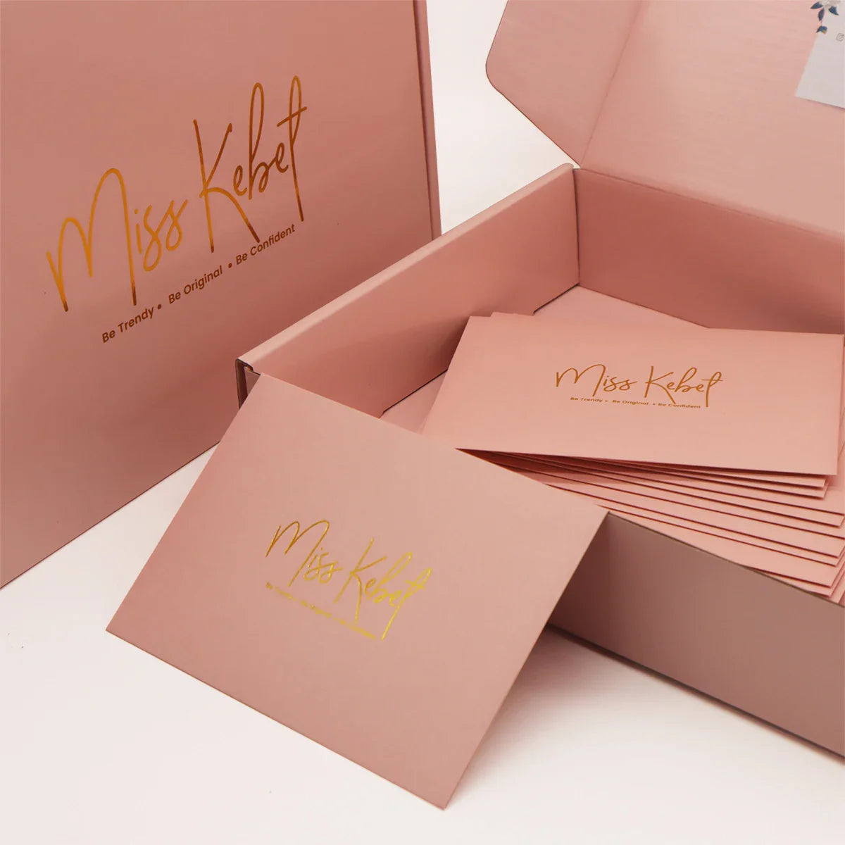 Custom Corrugated Cardboard Subscription Cajas De Mailer Carton Para Empaque Packaging Beauty Cosmetic Boxes for Packaging