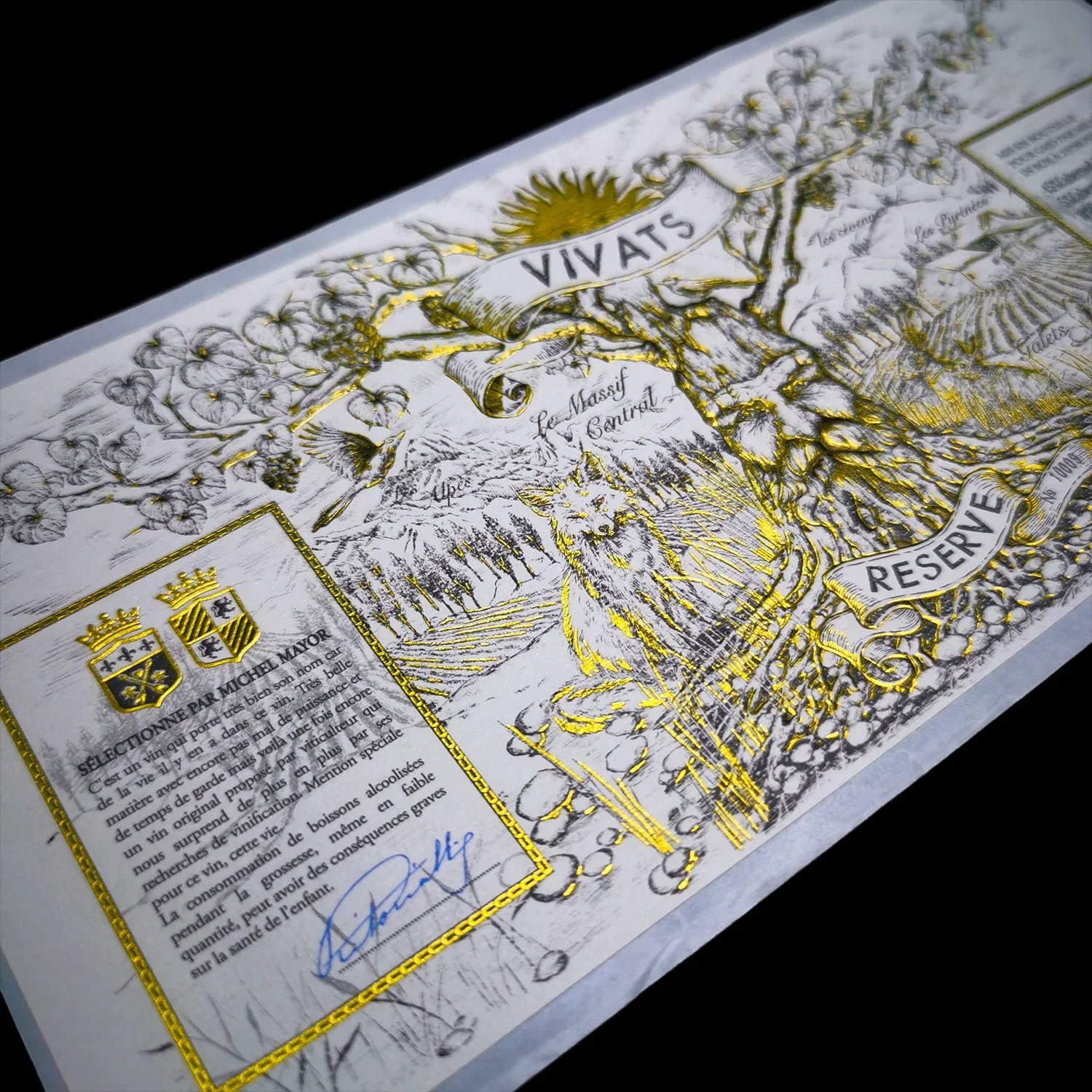 Custom Luxury Gold Foil Stamping Embossed Recycled Textured Paper Sticker Uv Spot Logo Printing Wine Label for Glass Bottle