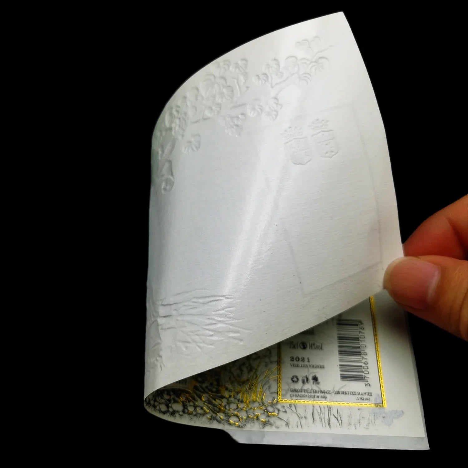 Custom Luxury Gold Foil Stamping Embossed Recycled Textured Paper Sticker Uv Spot Logo Printing Wine Label for Glass Bottle