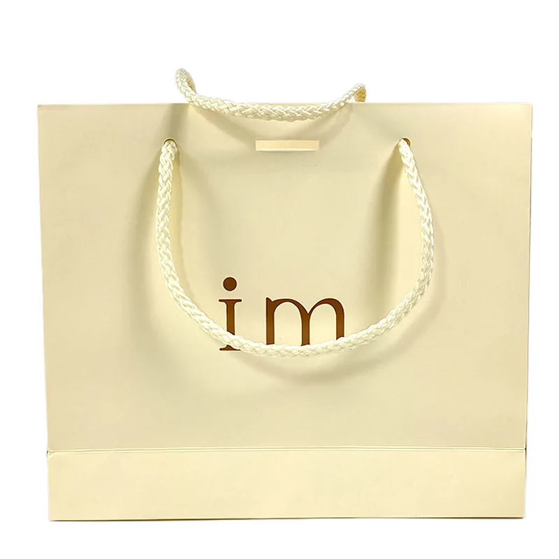 Wholesale Printed Cardboard Luxury High Quality Eco-friendly Gift Paper Bag Biodegradable Recycle Craft Packaging Paper Bags