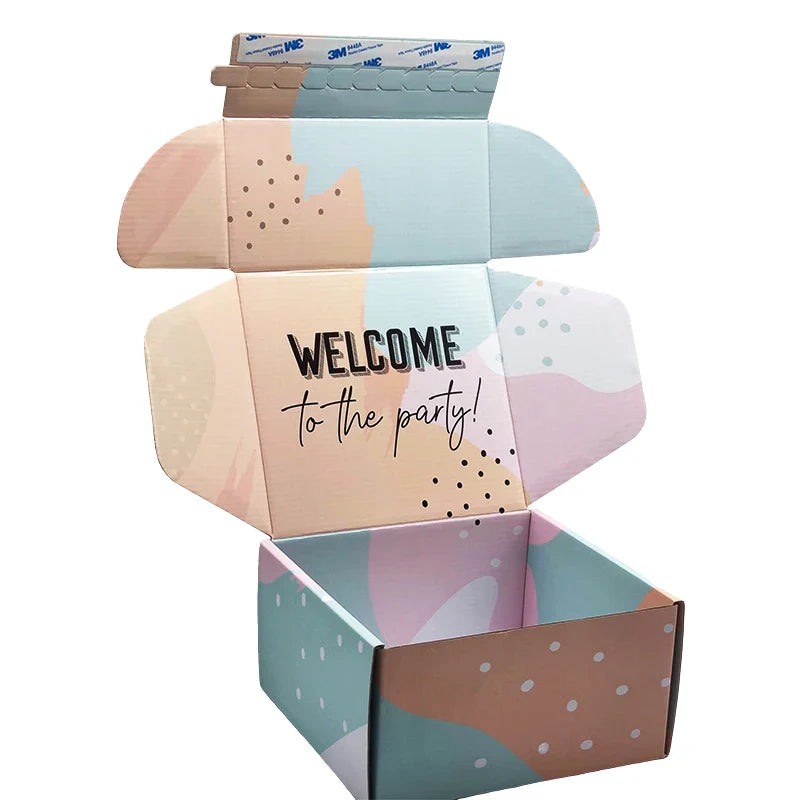 Custom Gold Foil White Corrugated Paper Shipping Lipgloss Package Emballage Carton Mailer Box with Sticker Mailier Pouch Bag