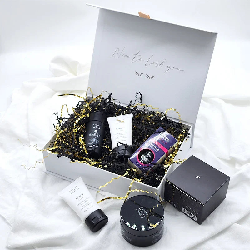 Customized White Eyelash Jewelry Rigid Foldable Cardboard Closure Magnetized Gift Boxes Packaging Wholesale With Magnetic Lip