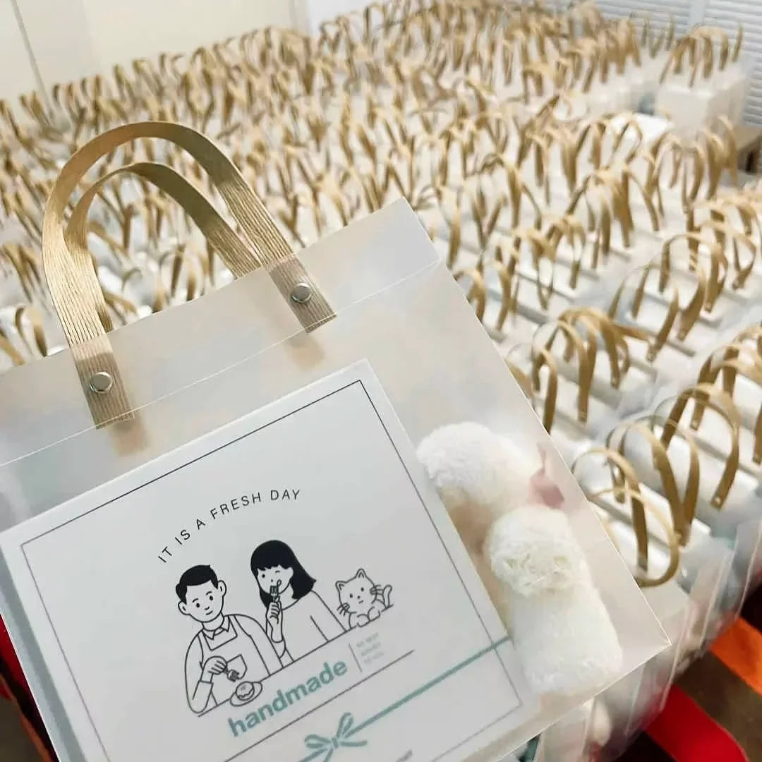 Plastic Makeup Cosmetic Clothes Transparent Gift Custom logo Printing PP Tote Shopping Bag