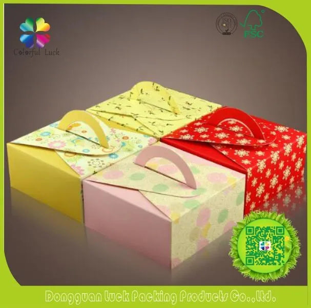 Custom Cake Paper Box Wholesale Christmas Cookie Moon Wedding Birthday Party Gift Cup Cake Box With Handle Cake Packaging