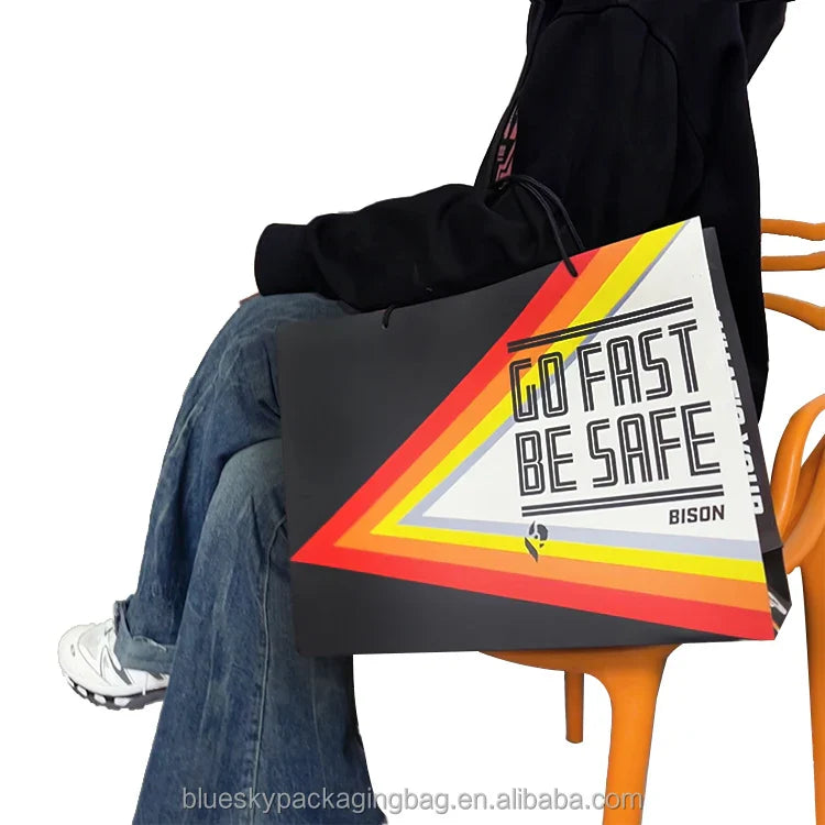 Waterproof Coated Paper Handheld Bags with Reinforced Handles - Durable for Outdoor Events, Food Packaging & Promotions