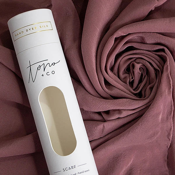 Fashion Design Cardboard Tube Packaging T Shirt Silk Scarf Paper Tube With Window for Used Clothes Packaging