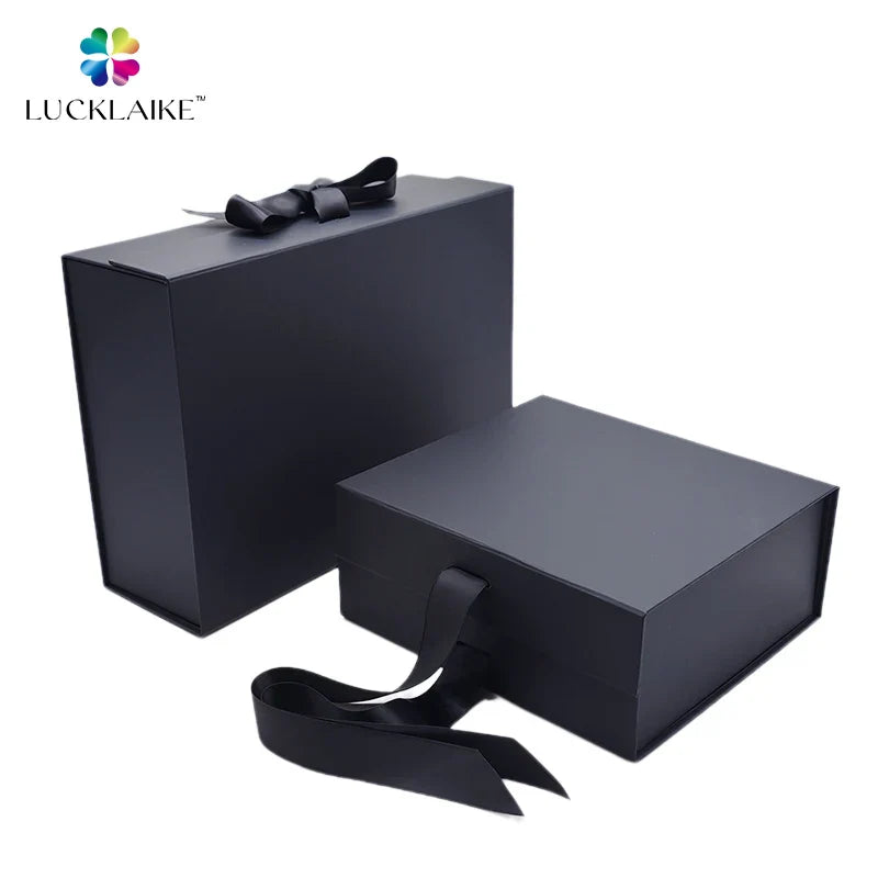 Luxury Paper Foldable Magnetic Gift Box Garment Costume Apparel Clothing T-shirt Clothes Packaging Box