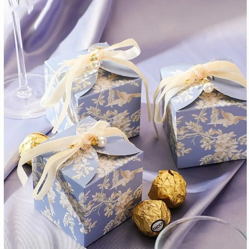 Gold Silver Luxury Birthday Party Wedding Favor Packaging Glitter Paper Gift Box Bag Sweet Candy Boxes With Ribbon Kid Guests