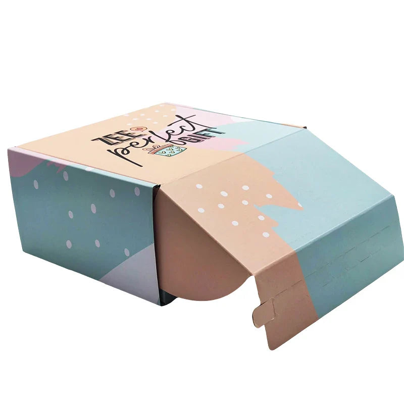 Wholesale Pr Delivery Summer Self Adhesive Women Clothes Box Packaging Cajas Personalizadas Carton Corrugated Cardboard Boxes